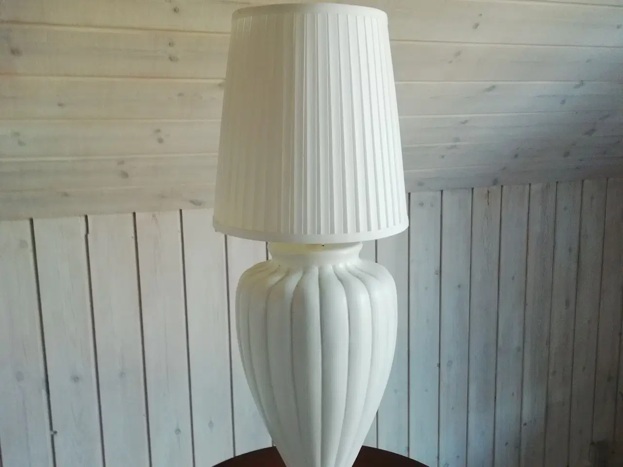 Billede 1 - Herskabelig Bordlampe med volume. Gaveide?