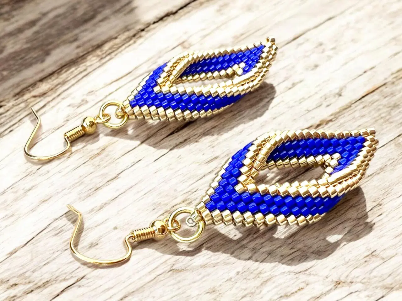 Billede 2 - Håndlavede perle øreringe