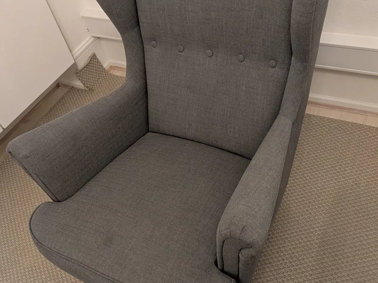 Billede 2 - Klassisk STRANDMON øreklapstol – Nordvalla mørkegr