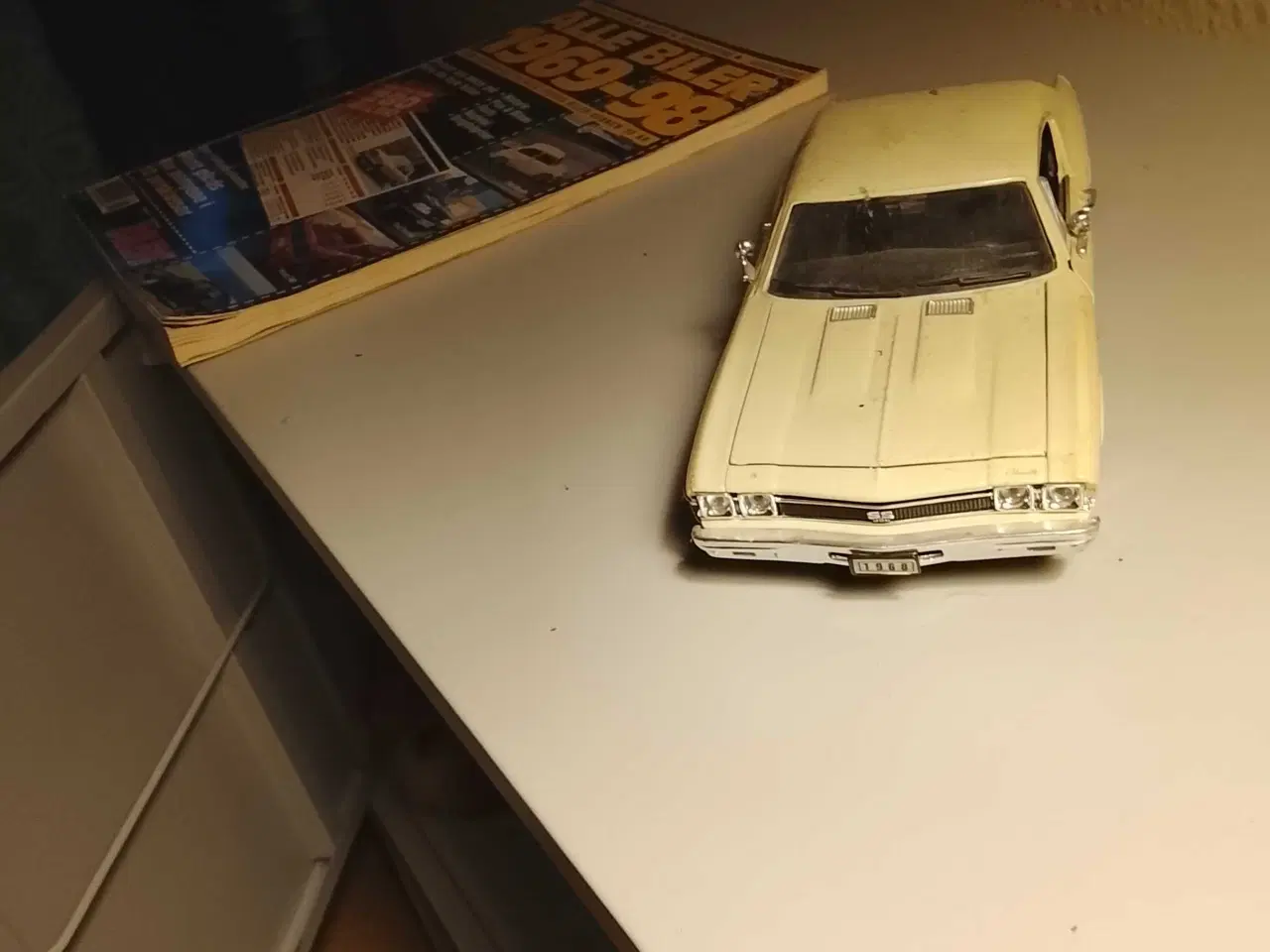 Billede 1 - Modeł muskeł biler købes