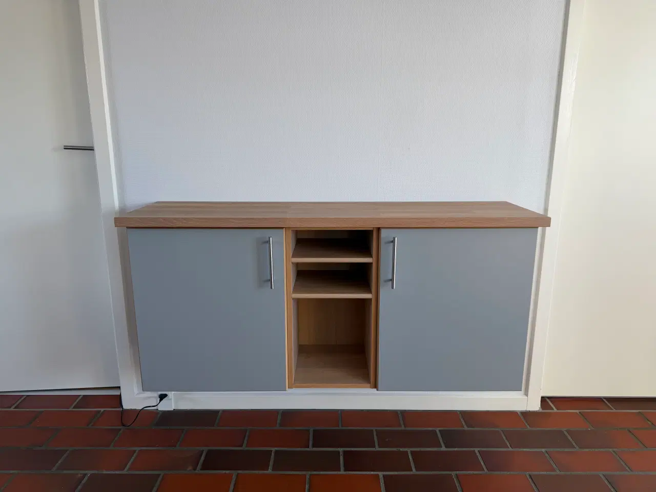 Billede 17 - Invita køkken i gråt laminat