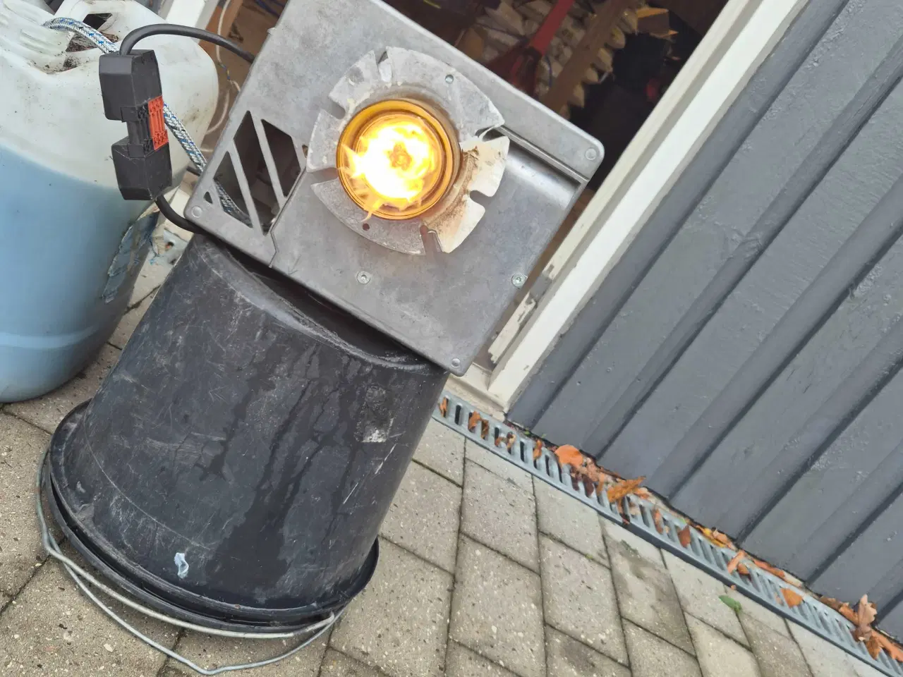 Billede 2 - Oliebrænder betone b10 