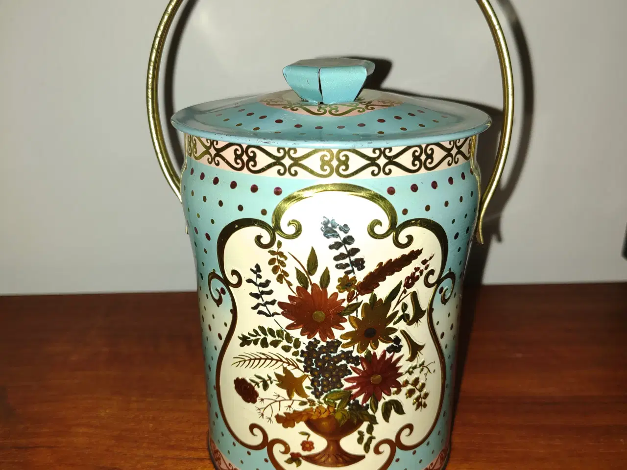 Billede 1 - Flot vintage engelsk metaldåse