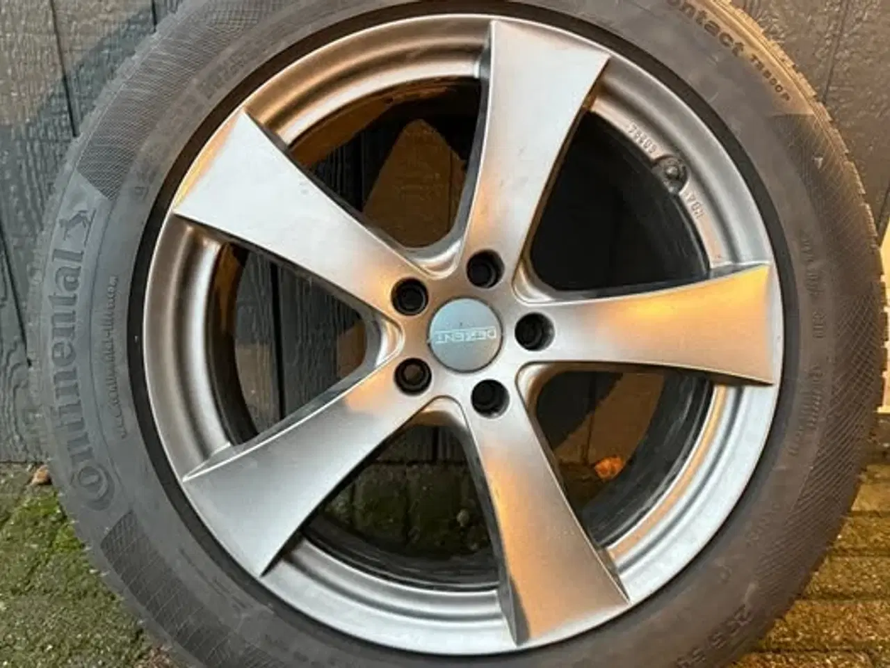 Billede 2 - 4 Continental vinterdæk 235/55 R18 på alufælge