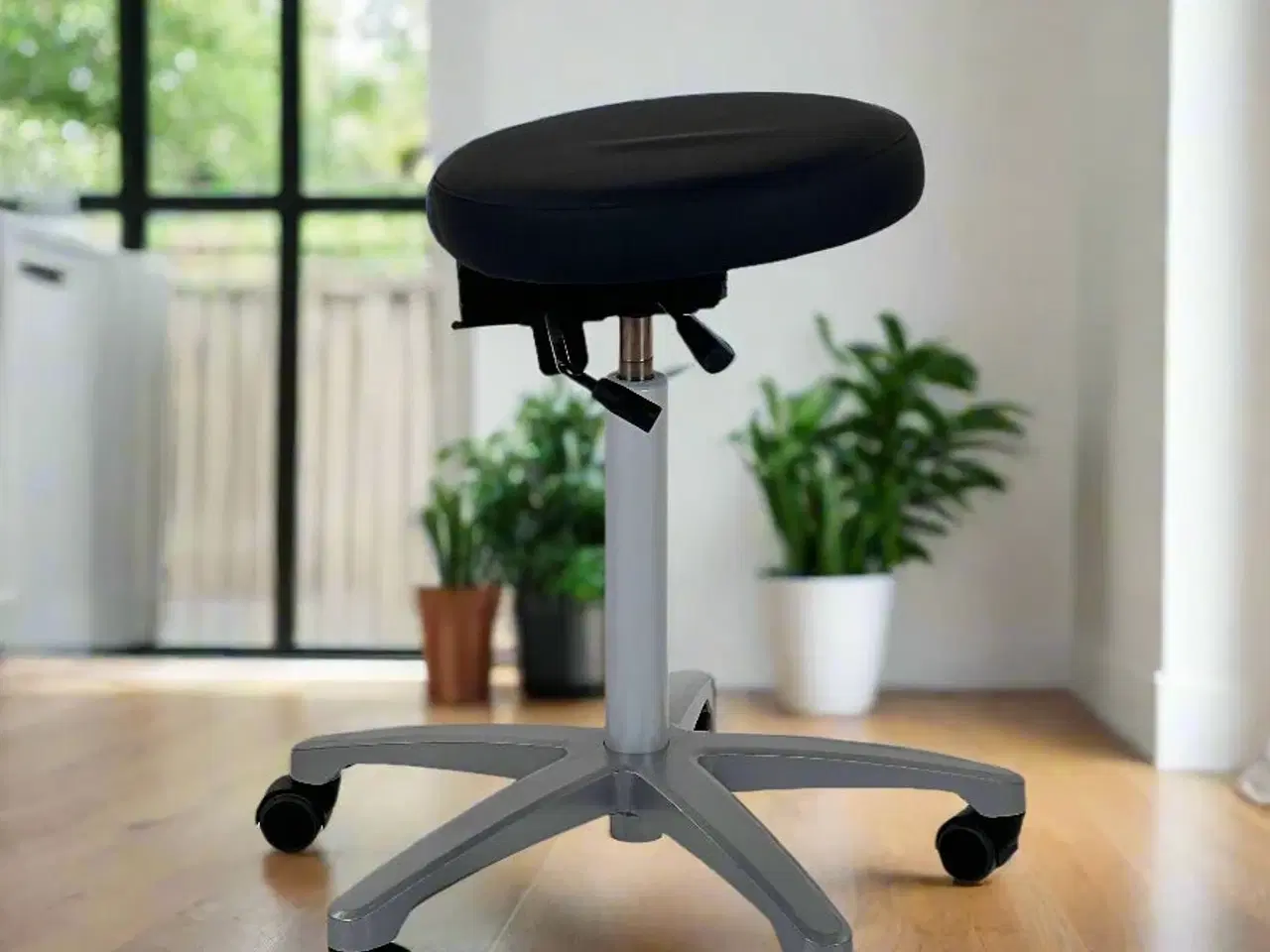 Billede 2 - Ergonomiske Sadelstol