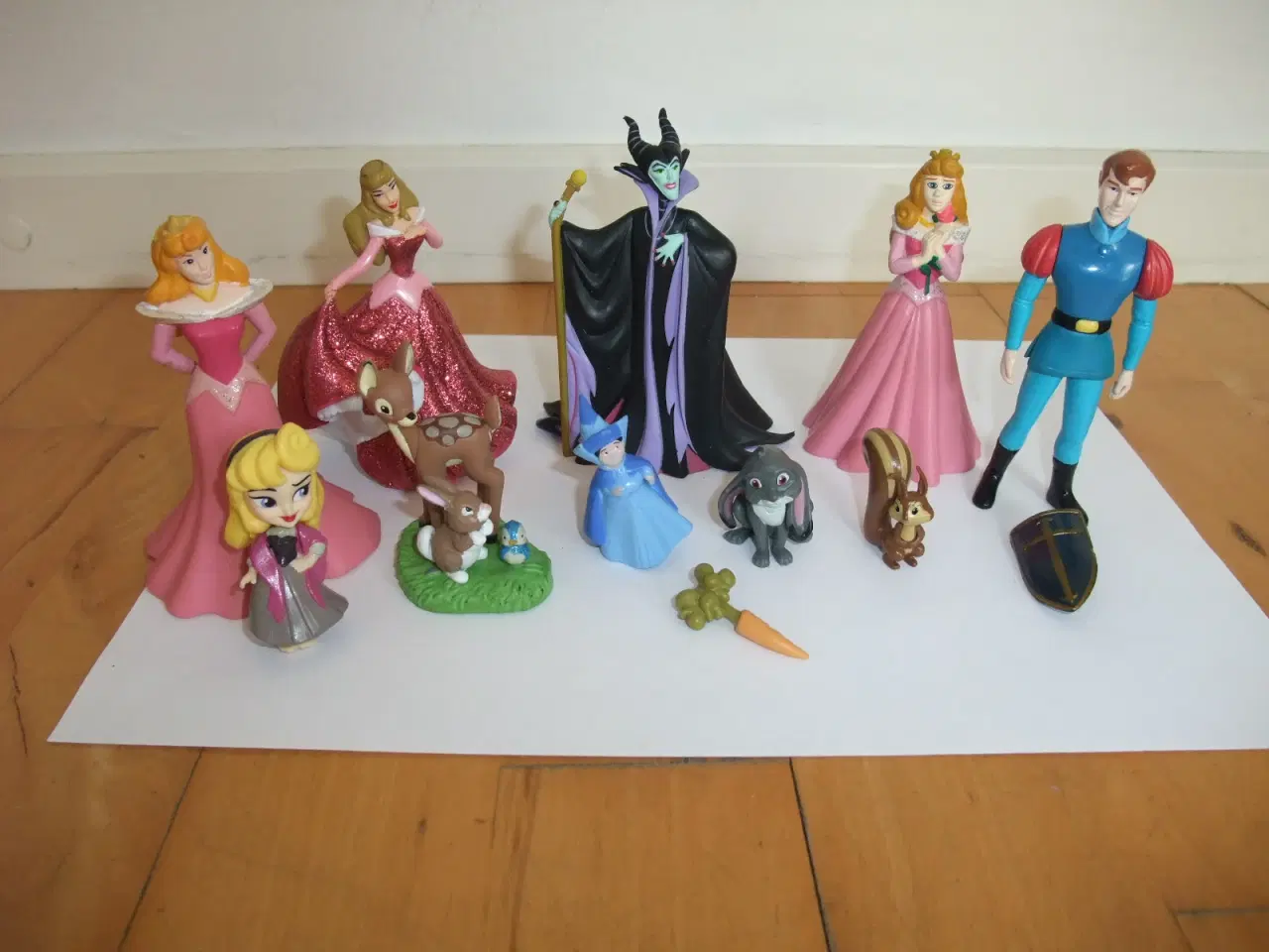 Billede 1 - Tornerose Figurer