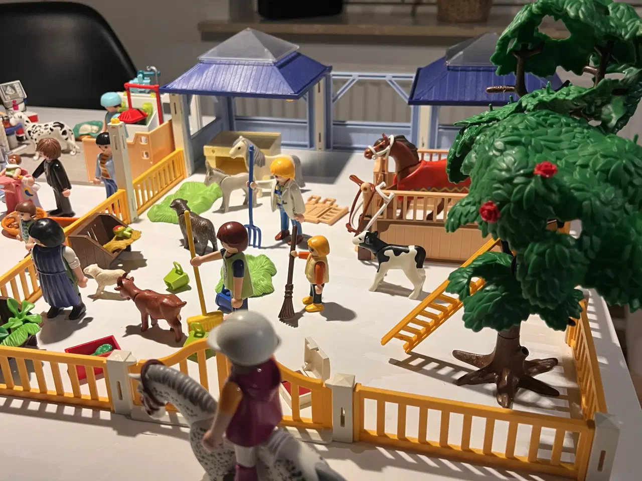 Billede 2 - Stor pakke med Playmobil 