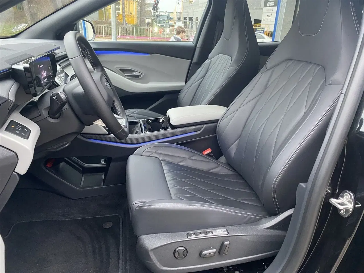 Billede 7 - Ford Explorer 82 Premium Extended Range