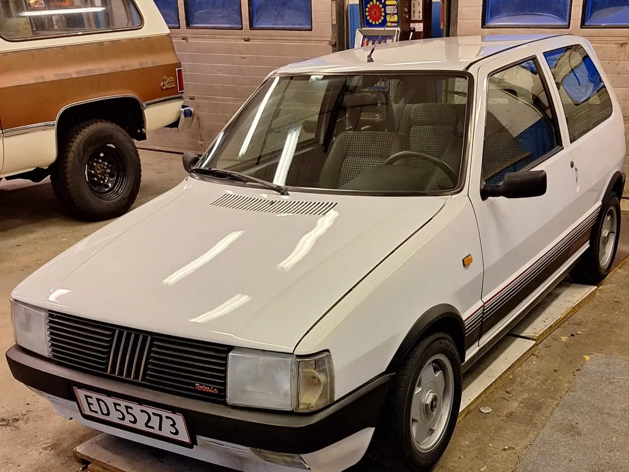 Billede 5 - Fiat Uno Turbo (replica), Rustfri nysynet veteran