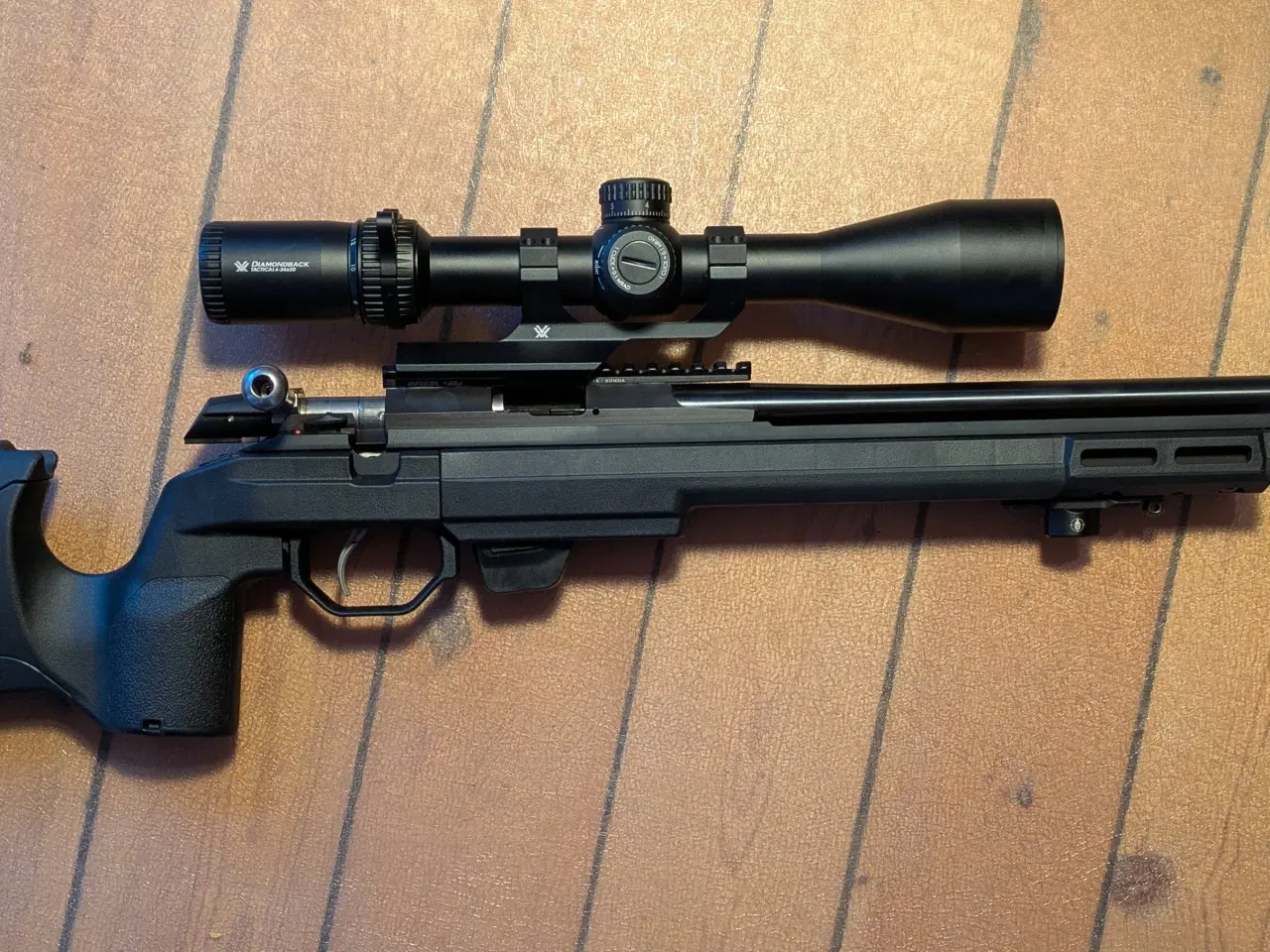 Billede 1 - Tikka T1x .22 PRS sæt med skæfte og kikkert