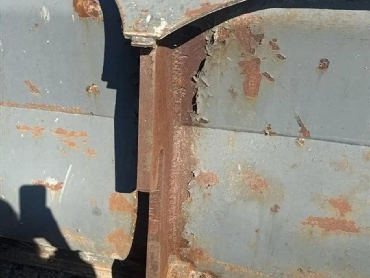 Billede 4 - Volvo Læsseskovl med Volvo beslag og skær