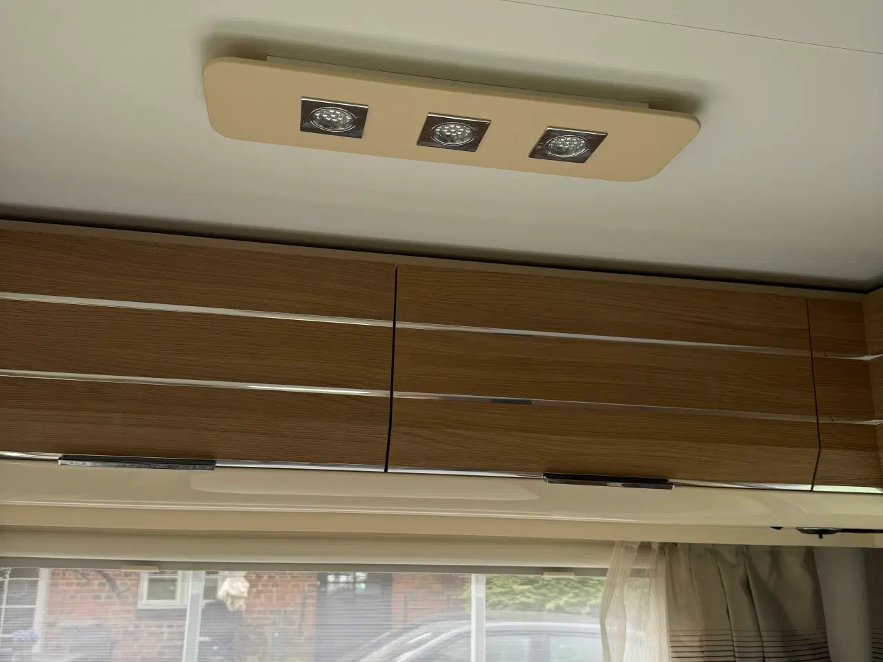 Billede 9 - Adria Adora 482Lu  Super flot stand 