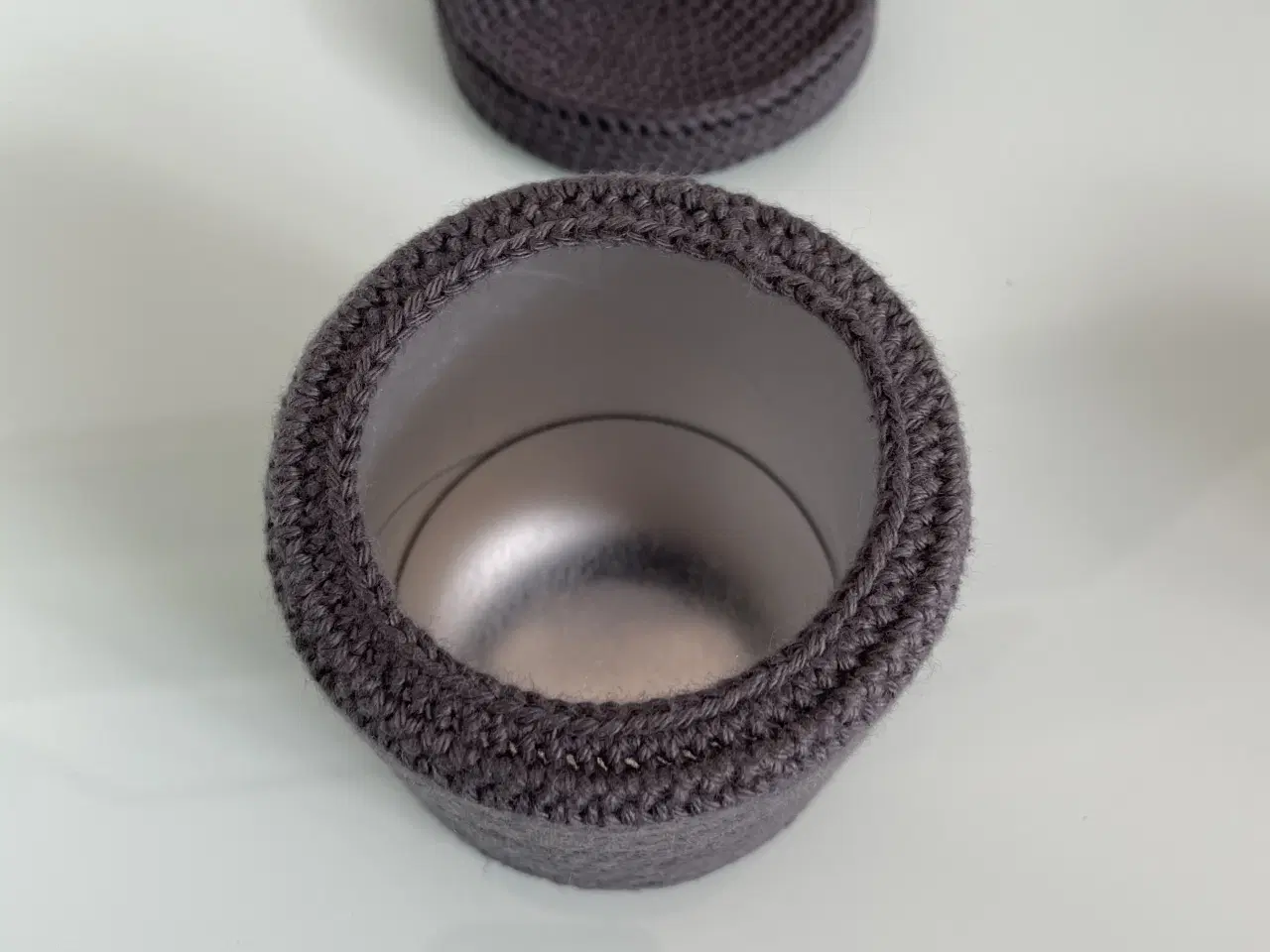 Billede 4 - Hæklede rondeller i beholder