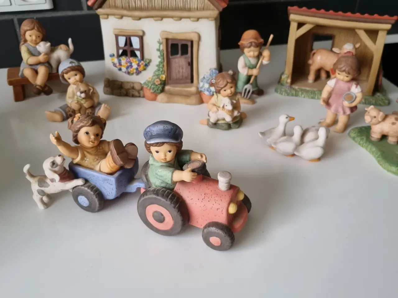 Billede 1 - Goebel figurer