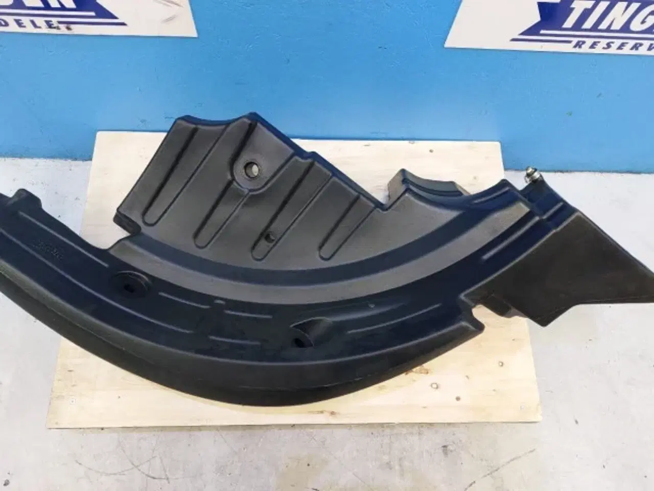 Billede 14 - John Deere 4320 Dieseltank LVA20259