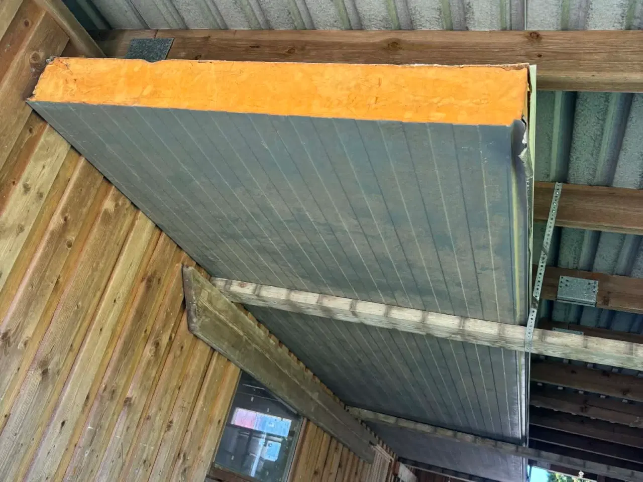 Billede 1 - Stor facadeisoleringsplade