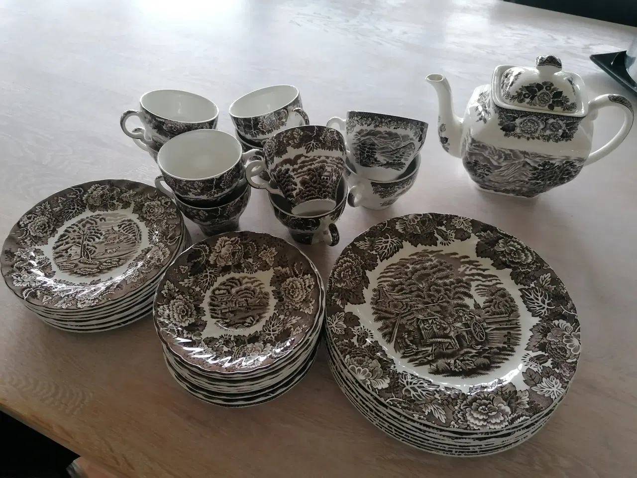 Billede 1 - Kaffestel 