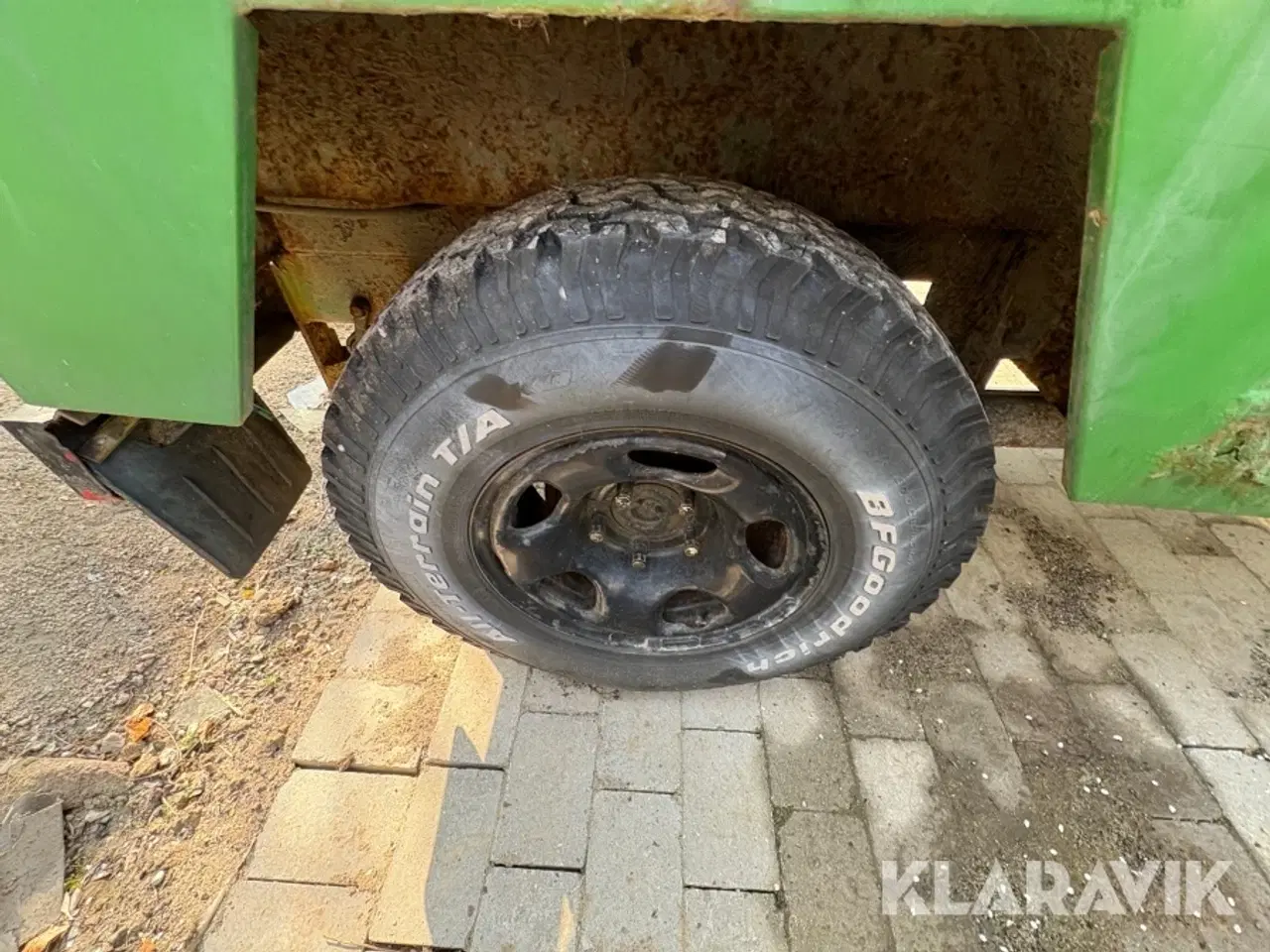 Billede 12 - Veteranbil Umm 4x4