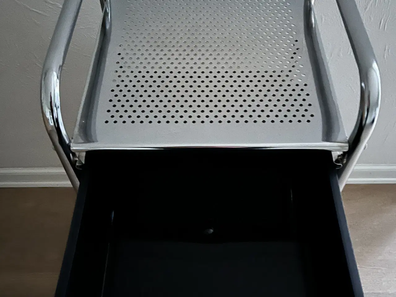 Billede 5 - Frisørvogn / Rullevogn med 4 skuffer