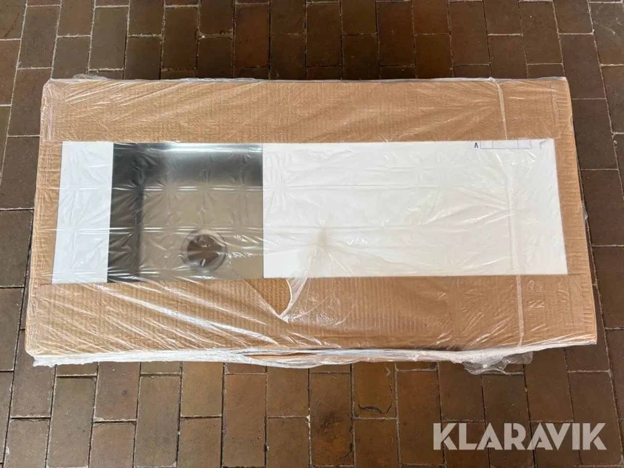 Billede 9 - Bordplader laminat med vask i højre side 8 styk