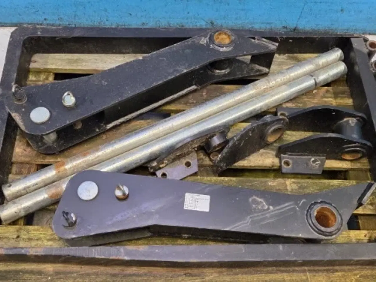 Billede 2 - New Holland B115C Pallegafler Kit 87310367