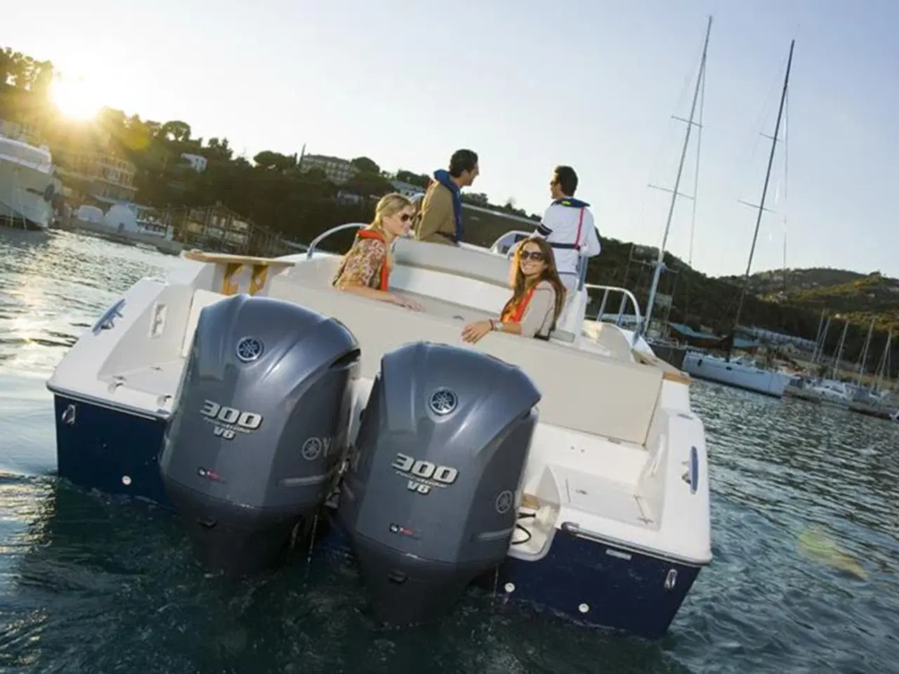 Billede 2 - Yamaha 300 HK DEC 4-Takt Påhængsmotor