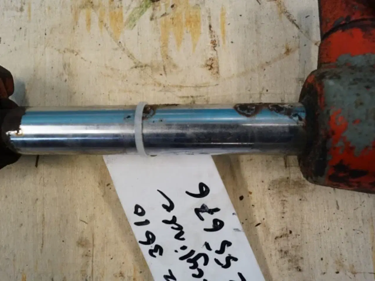 Billede 5 - Deutz 3610 Styrecylinder 06255676