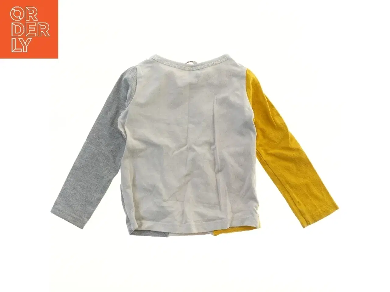 Billede 2 - Langærmet T-Shirt til børn fra H&M (str. 98)