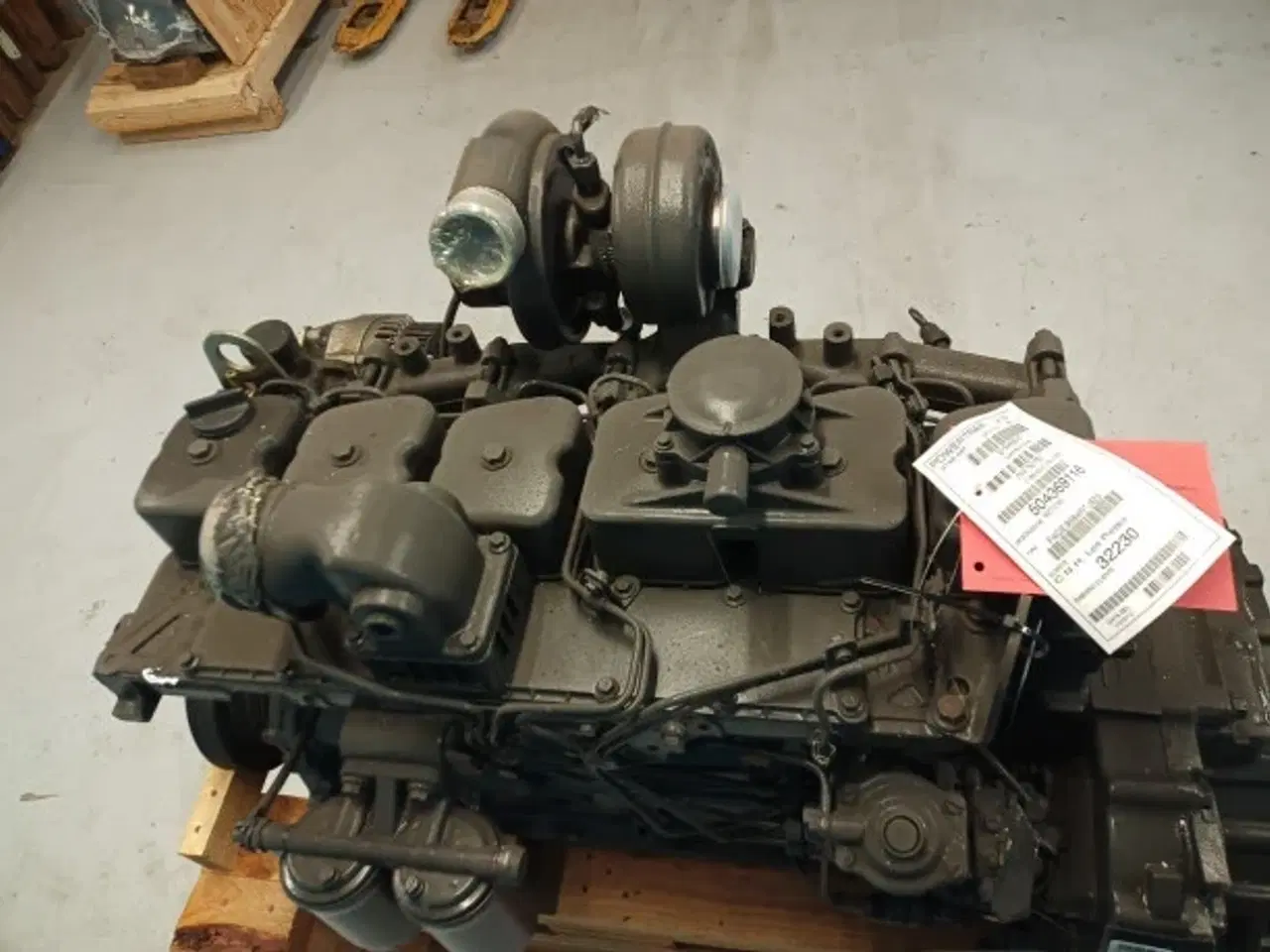 Billede 6 - New Holland TC5080 Ny Motor! 84190728