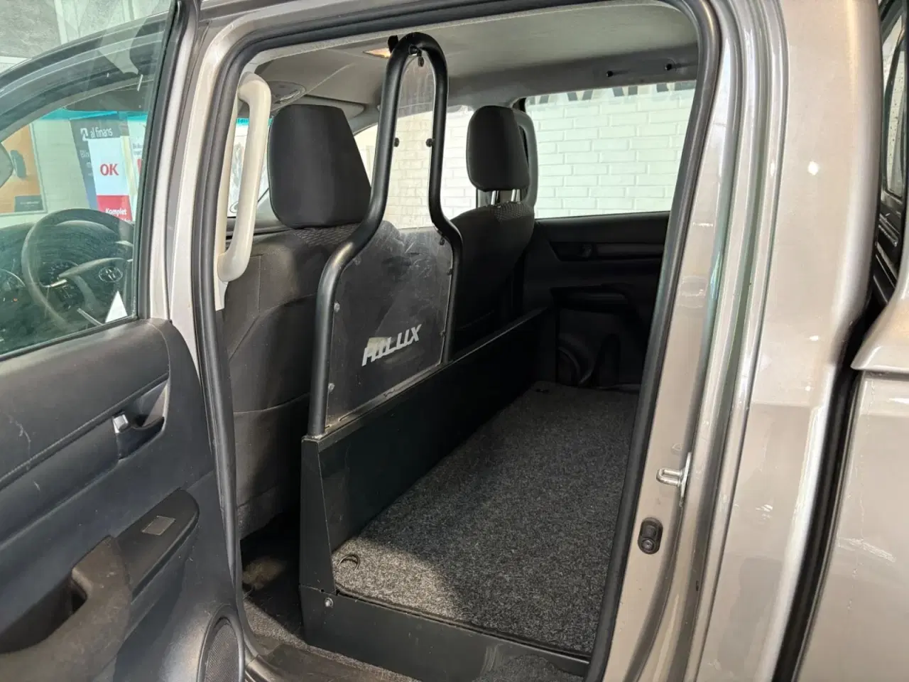 Billede 15 - Toyota HiLux 2,4 D-4D 150 T2 Db.Kab 4x4
