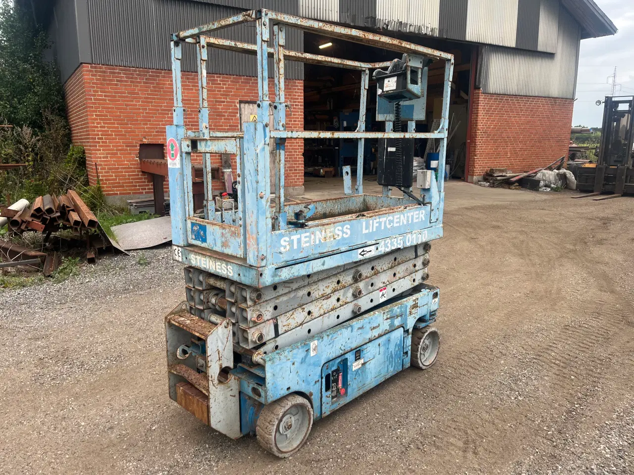 Billede 2 - Saxlift genie 8m