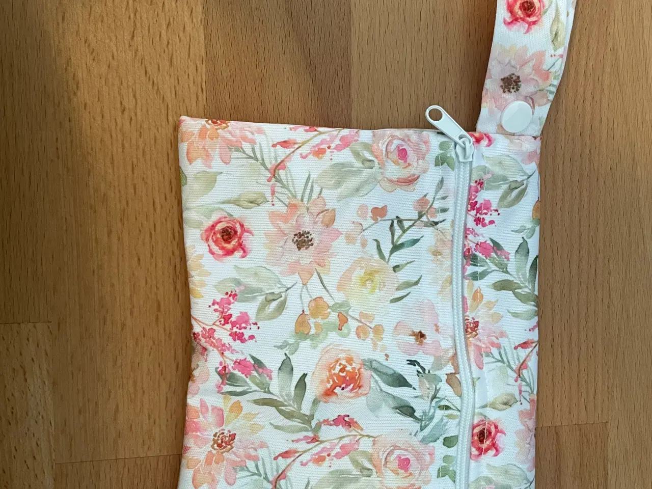 Billede 2 - Wetbags til vådt tøj ol.