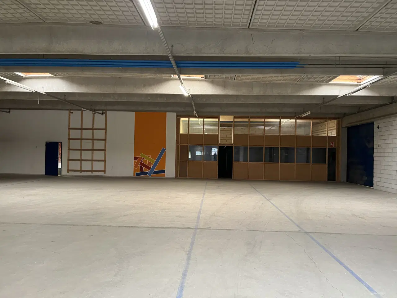 Billede 1 - Rummeligt åbent lagerlokale i Sorø