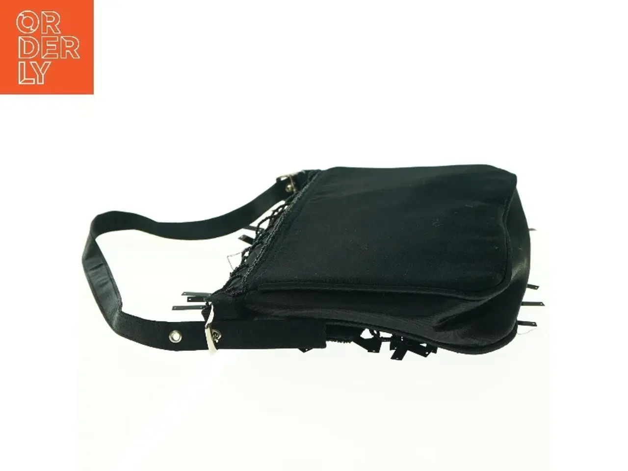 Billede 4 - Sort skuldertaske med frynser (str. 24 x 16 cm)