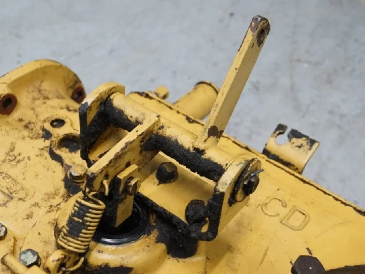 Billede 8 - Ford 655 Bagtøj med Kronespidshjul