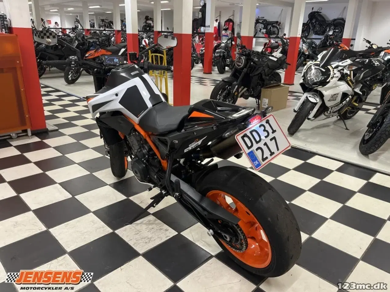 Billede 5 - KTM 890 Duke R