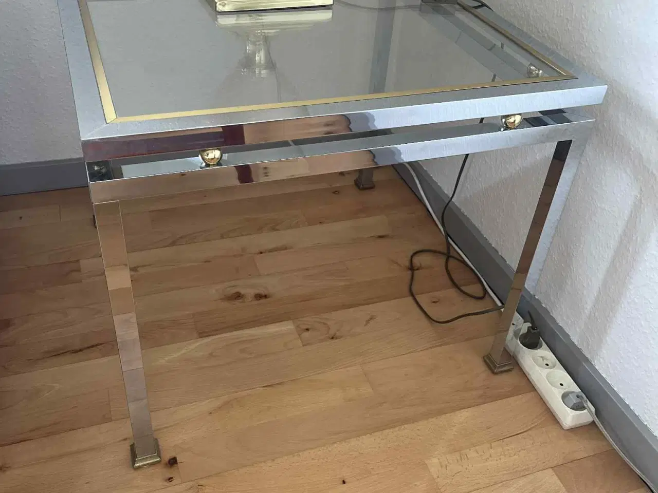 Billede 4 - Espe møbler: Sofa, 2 lænestole, sofabord+lampebord