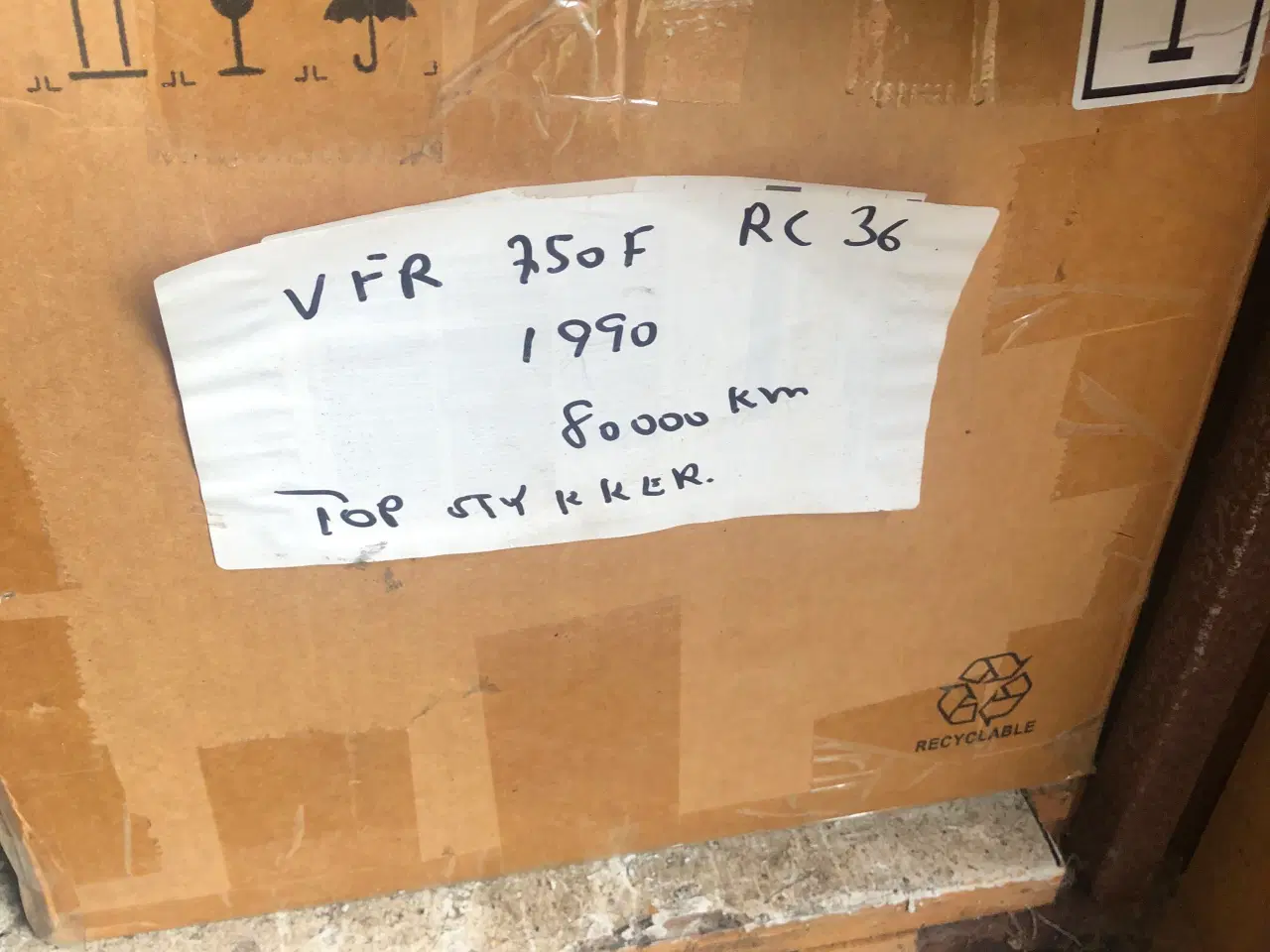 Billede 1 - Honda vfr750 rc36 toppe