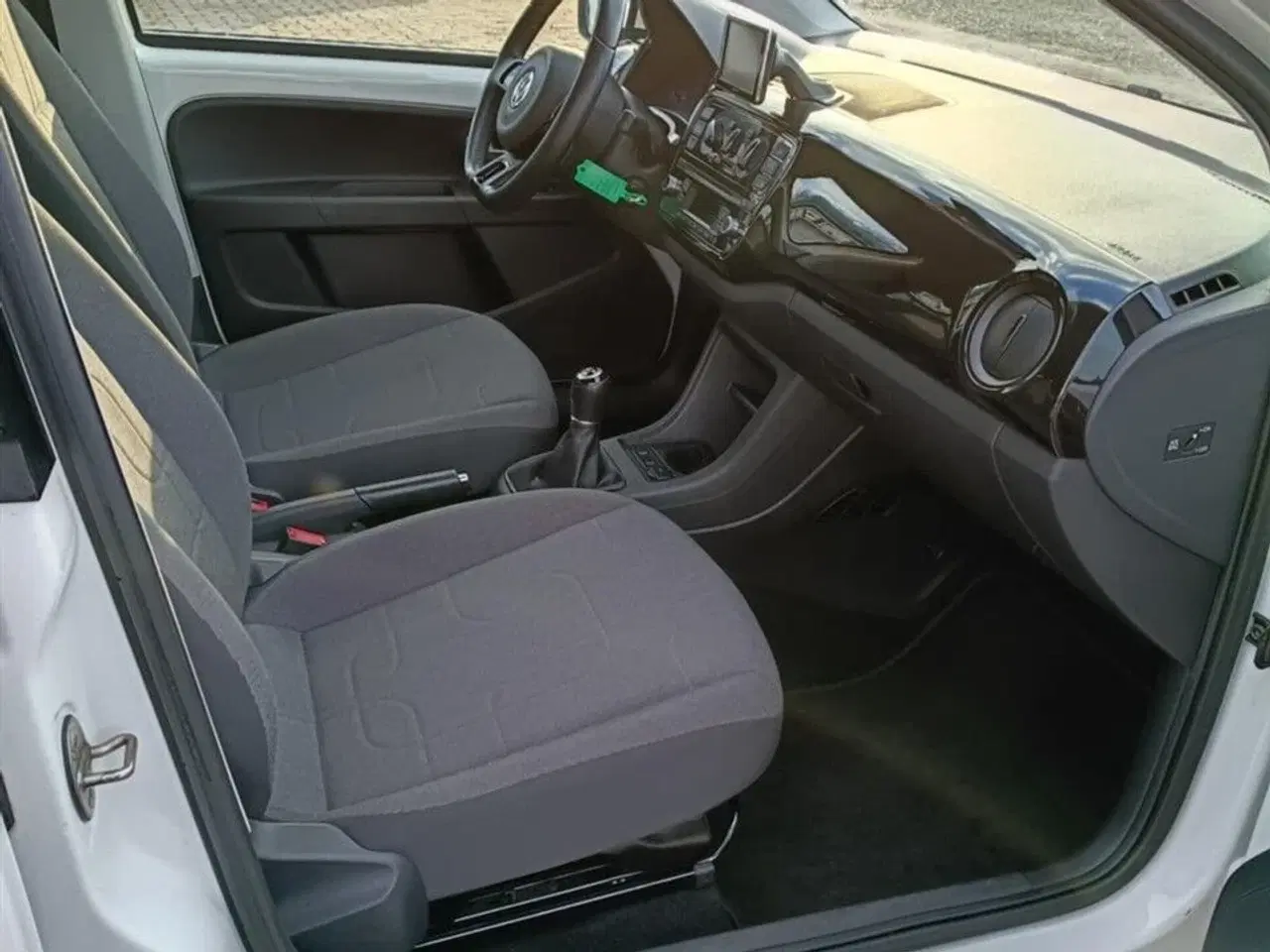 Billede 3 - VW up 1,0 MPI BMT Move 60HK 5d