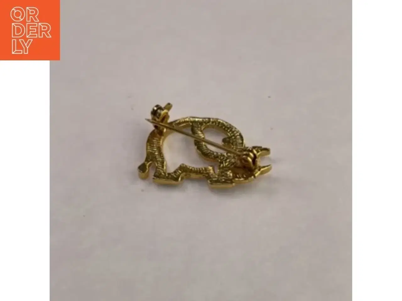 Billede 2 - Broche af elefant i ukendte materiale (str. 2 cm)
