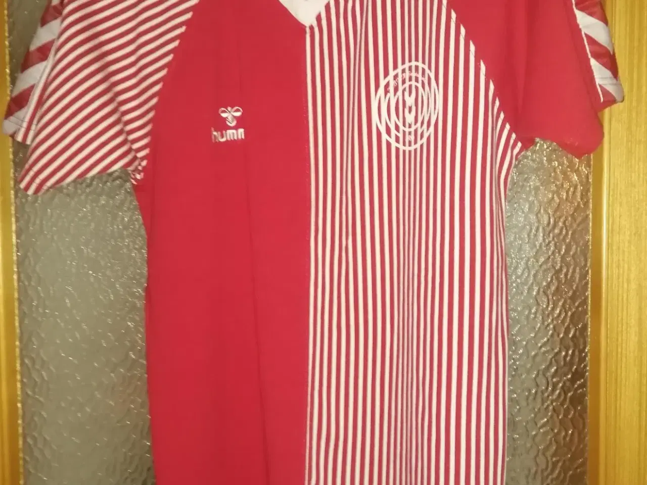 Billede 2 - FODBOLD, DANMARK RETRO FAN TRØJE VM 1986, STR M