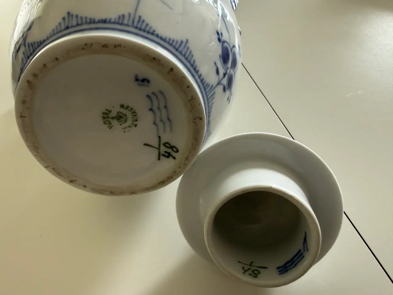 Billede 2 - Musselmalet kaffekande model 48, 1. sortering