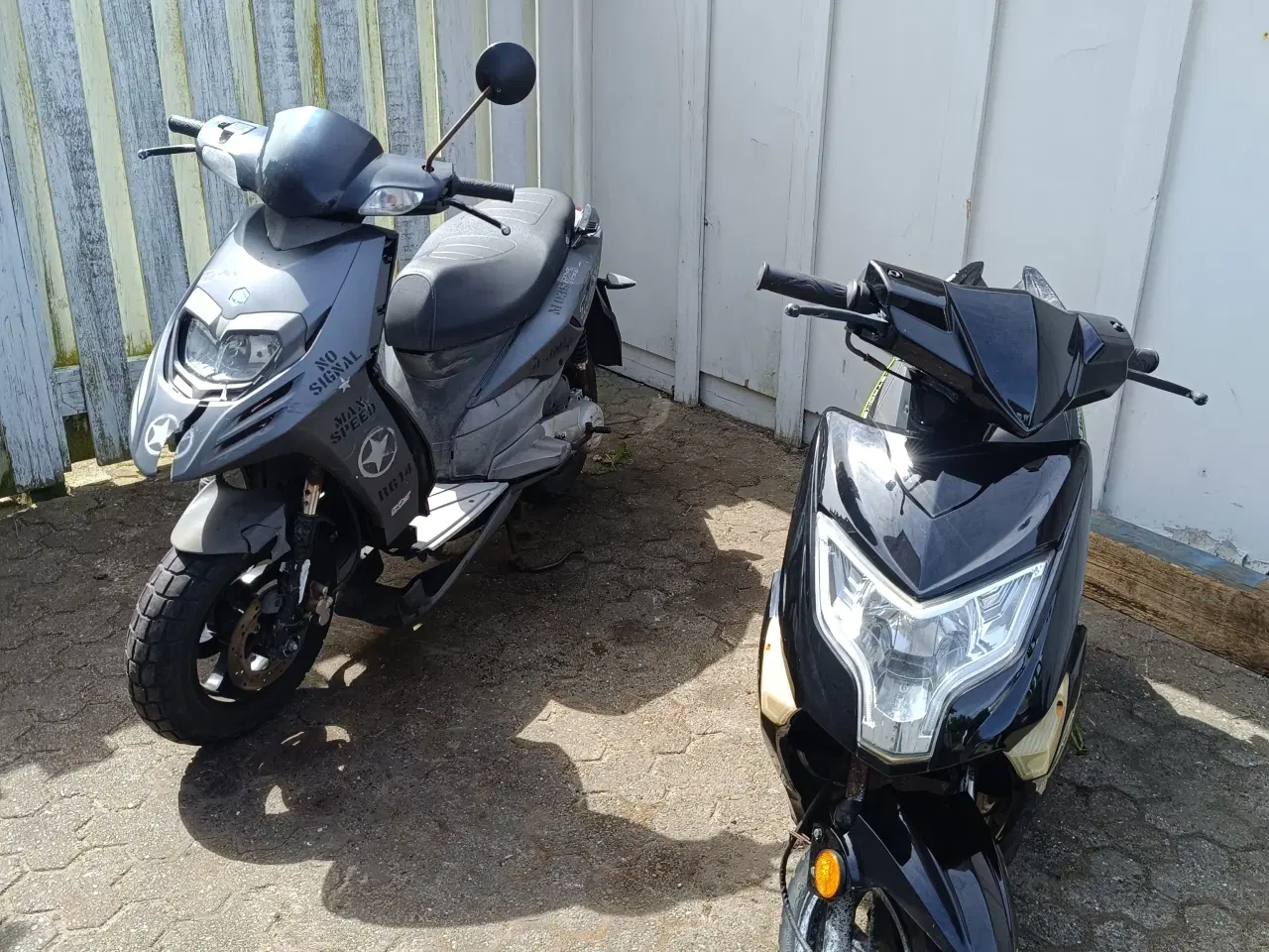 Billede 1 - 2 stk scooter 30 VGA Piago tyfon
