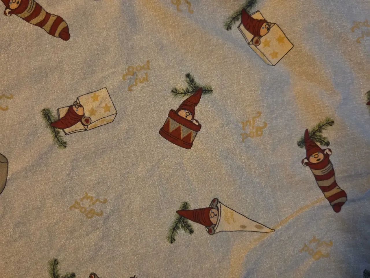 Billede 2 - Klarborg Juletræstæppe