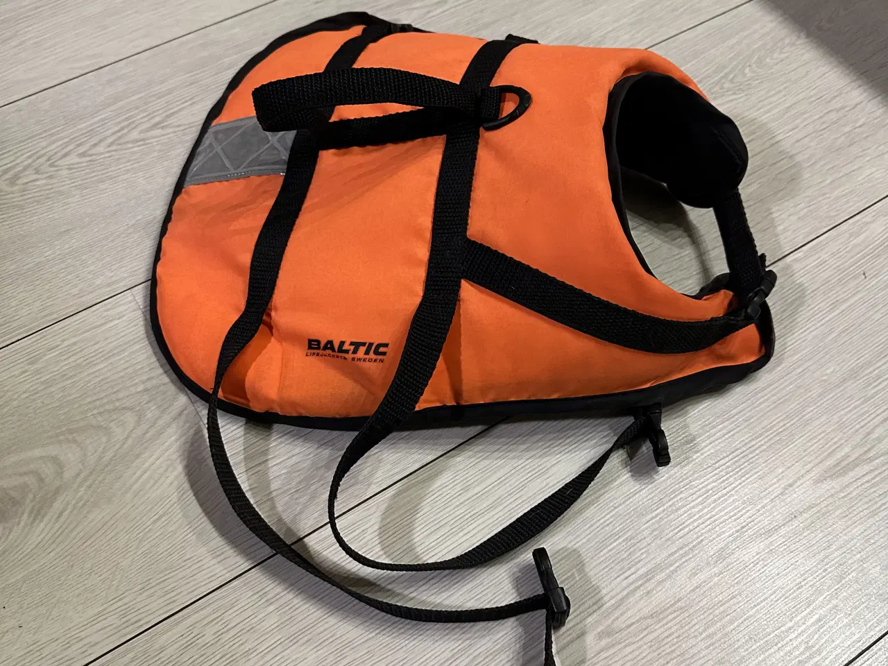 Billede 1 - Redningsvest til mindre hund 