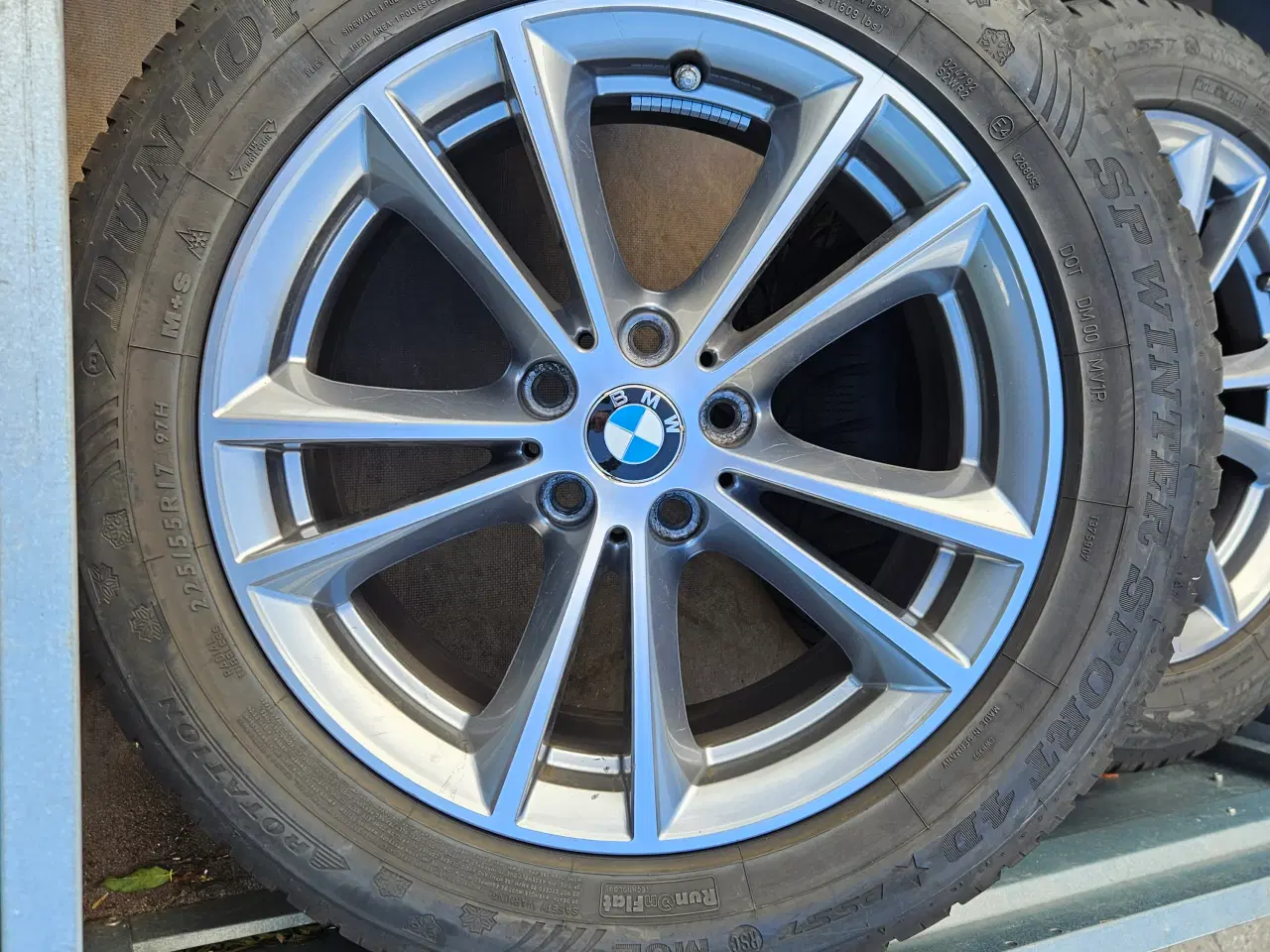 Billede 1 - Alufælge med vinterdæk. Org. BMW