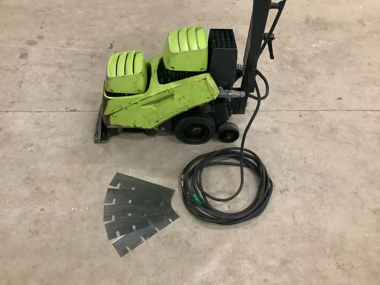 Billede 4 - Gulvmaskine, til fjernelse af gulvbelægning.