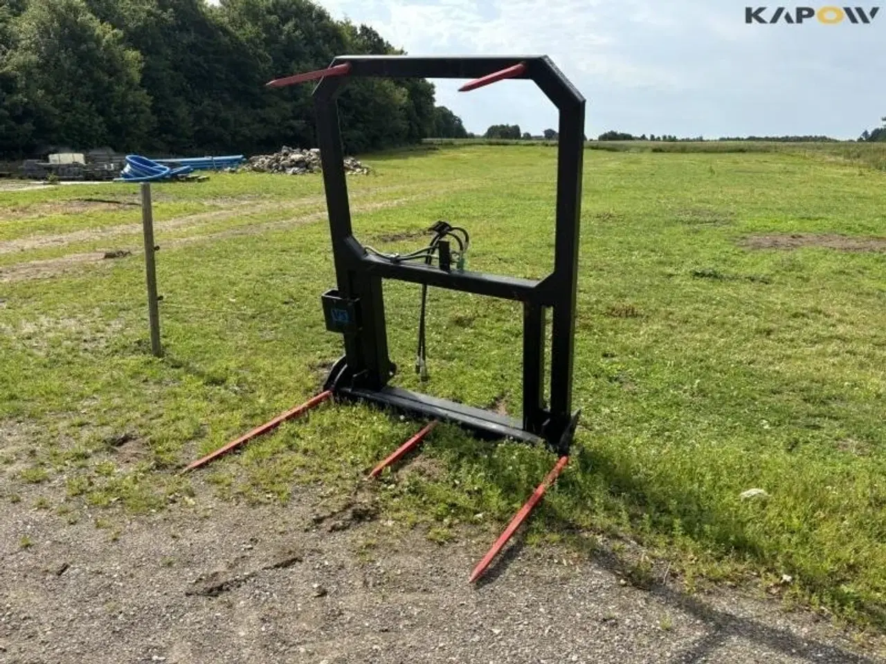 Billede 1 - - - - Halmspyd med Volvo skifte