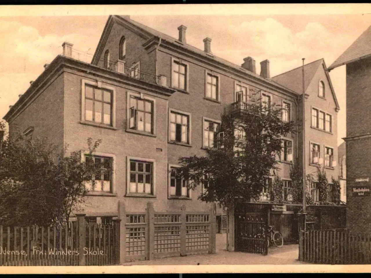 Billede 1 - Odense - Frk. Wintelers Skole - Stender 30088 - Brugt