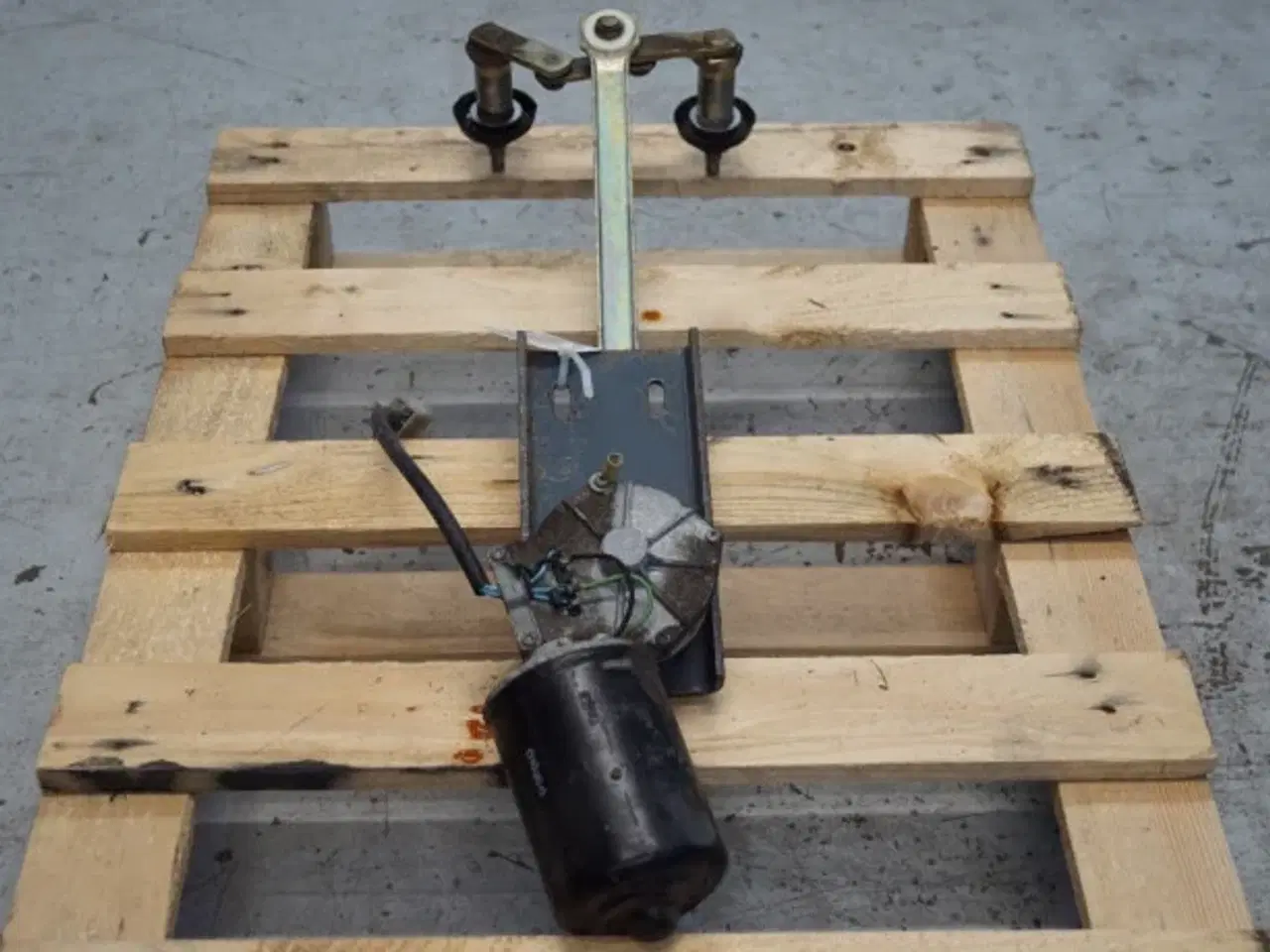 Billede 10 - Fendt 8350 Viskemotor 45080042